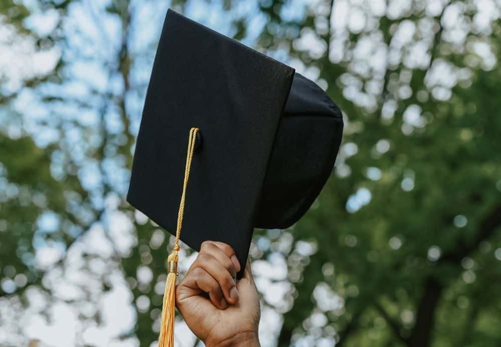 What to Do About Graduating With a 2.2 Degree