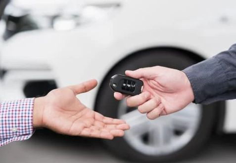 Leasing vs Buying a Car: Which is Right For You?