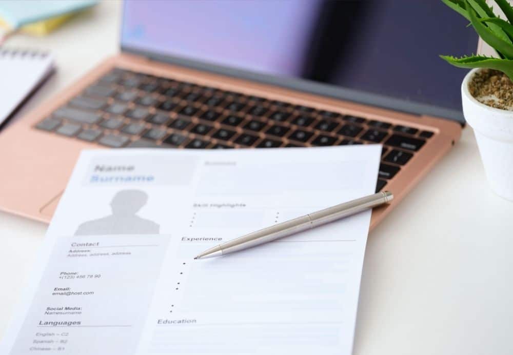 Crafting a Sales-Oriented CV